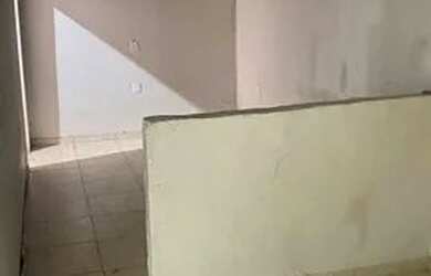 Imagem: A casa possui 2 Dormitórios e está localizado em Setor Oeste