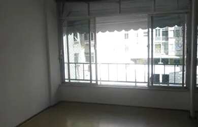 Imagem: O apartamento possui 2 Dormitórios, 1 Banheiro, 80m² de Área