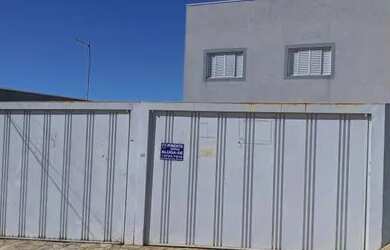 Imagem: O apartamento possui 2 Dormitórios, 1 Banheiro, 2 Vagas na