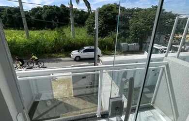 Imagem: A casa em condomínio possui 2 Dormitórios, 3 Banheiros, 2