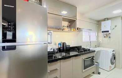 Imagem 8: Apartamento para venda tem 98 metros quadrados com 3 quartos em Centro - Florianópolis - S