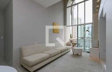 Imagem: O apartamento possui 1 Dormitório, 1 Banheiro, 1 Vaga na garagem