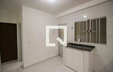 Imagem: O apartamento possui 1 Dormitório, 1 Banheiro e 42m² de Área