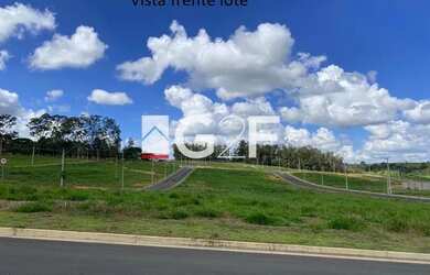 Imagem: O terreno possui 250m² de Área e está localizado em Monte