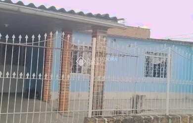 Imagem: A casa possui 3 Dormitórios, 2 Banheiros, 32m² de Área e