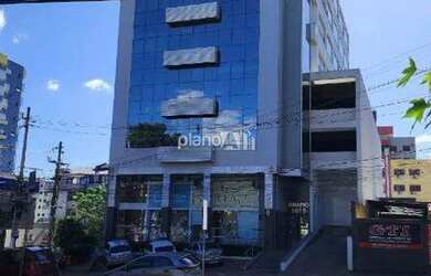 Imagem: O depósito possui 3 Vagas na garagem, 42m² de Área e está