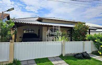 Imagem: A casa em condomínio possui 3 Dormitórios, 2 Banheiros, 1