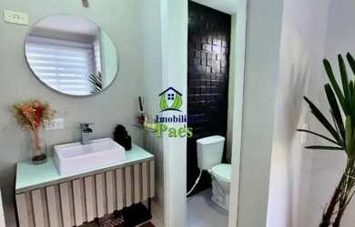 Imagem 7: Sobrado para venda possui 141m² com 2 quartos em Santa Cândida - Curitiba...