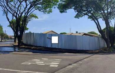 Imagem: O terreno possui 672m² de Área e está localizado em Jardim