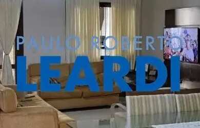 Imagem: A casa em condomínio possui 4 Dormitórios, 4 Banheiros, 2