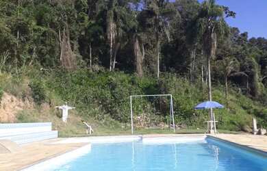 Imagem: A pousada chalé possui 2 Dormitórios, Acomodam 25 pessoas