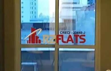 Imagem: O studio possui 1 Dormitório, 1 Banheiro, 1 Vaga na garagem