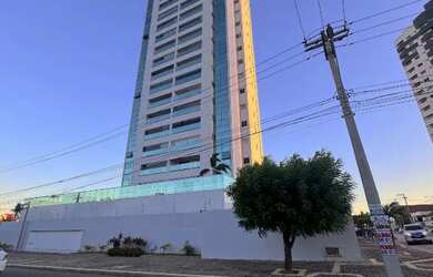 Imagem: O apartamento possui 4 Dormitórios, 4 Banheiros, 3 Vagas na