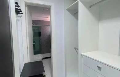 Imagem 9: Imóvel para aluguel e venda tem 350 metros quadrados com 4 quartos