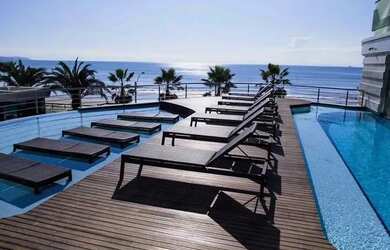 Imagem 13: Apartamento frente mar mobiliado com 4 suítes e 3 vagas de garagem em...