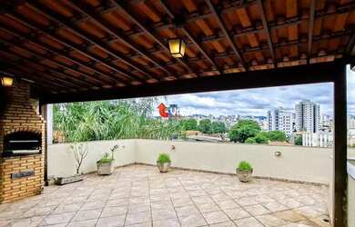 Imagem: O apartamento na cobertura possui 3 Dormitórios, 2 Banheiros