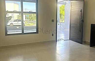 Imagem: A casa em condomínio possui 3 Dormitórios, 2 Banheiros, 3