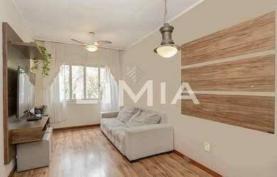 Imagem: O apartamento possui 2 Dormitórios, 2 Banheiros, 1 Vaga na