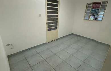 Imagem 7: ALUGO CASA CUZEIRO VELHO. Varanda, 1 Banheiroe1 Dormitório