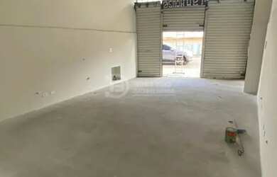 Imagem: O depósito possui 200m² de Área e está localizado em Penha