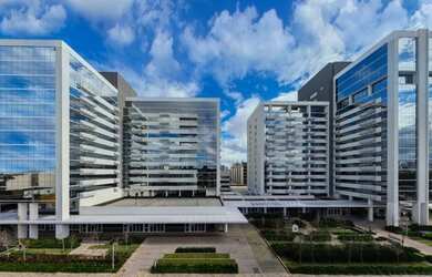 Imagem: O depósito possui 2 Vagas na garagem, 76m² de Área e está