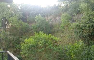 Imagem: O apartamento possui 1 Dormitório, 2 Banheiros, 1 Vaga na garagem