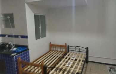 Imagem: A kitnet possui 1 Dormitório, 1 Banheiro, 10m² de Área e