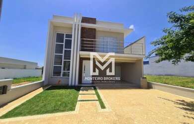 Imagem: A casa em condomínio possui 3 Dormitórios, 3 Banheiros, 4