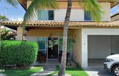 Imagem: A casa em condomínio possui 4 Dormitórios, 3 Banheiros, 4