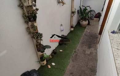 Imagem: A casa possui 3 Dormitórios, 1 Banheiro, 1 Vaga na garagem