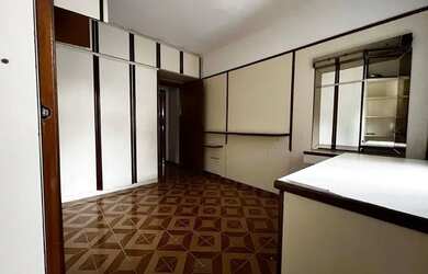 Imagem: A casa possui 2 Dormitórios, 3 Banheiros, 1 Vaga na garagem