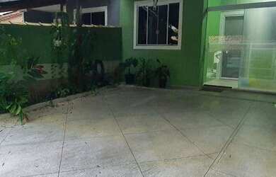 Imagem: A casa possui 2 Dormitórios, 2 Banheiros, 71m² de Área e