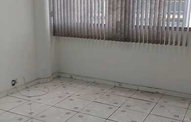 Imagem: O depósito possui 25m² de Área e está localizado em Centro