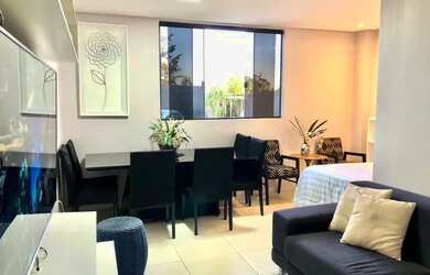 Imagem: A casa em condomínio possui 2 Dormitórios, 3 Banheiros, 2