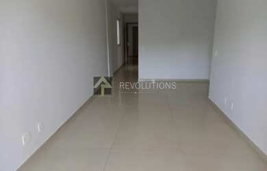 Imagem: O apartamento possui 3 Dormitórios, 3 Banheiros, 2 Vagas na