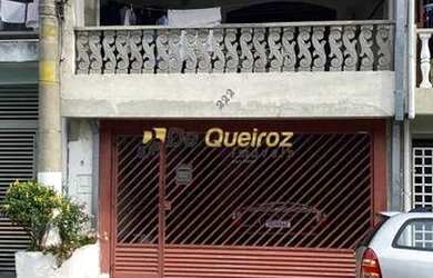 Imagem: A casa em condomínio possui 3 Dormitórios, 3 Banheiros, 2