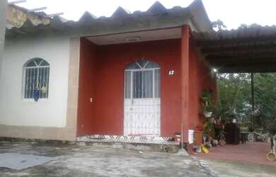 Imagem: A casa em condomínio possui 2 Dormitórios, 1 Banheiro, 2 Vagas