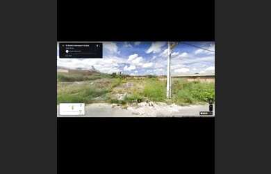 Imagem: O terreno possui 300m² de Área e está localizado em Terra