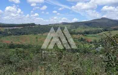 Imagem: O terreno possui 30.000m² de Área e está localizado em Centro