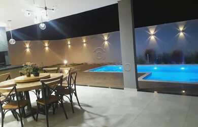 Imagem: A casa em condomínio possui 3 Dormitórios, 5 Banheiros, 4