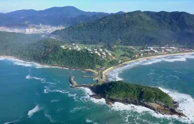 Imagem 13: Casa de Luxo em Condomínio à Venda em Itapema