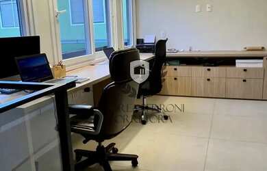 Imagem 5: Imóvel para aluguel e venda possui 340 metros quadrados com 3 quartos