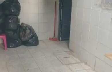 Imagem 3: Luga se kitnet pra uma pessoa preferencialmente a mulheres e senhores...