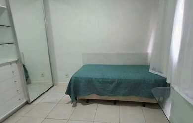 Imagem 9: Apartamento à venda 121 m² 3 suítes Varanda com cortina de vidro