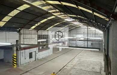 Imagem: O depósito possui 3.000m² de Área e está localizado em