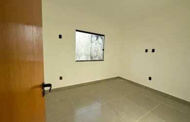 Imagem 9: Vendo casa com 3 quartos dentro de condomínio com lazer completo em Caxito...