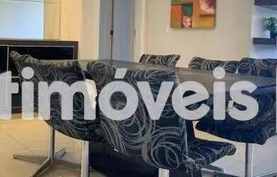 Imagem: O apartamento possui 3 Dormitórios, 1 Banheiro, 2 Vagas na