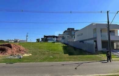 Imagem: O terreno possui 468m² de Área e está localizado em Interlagos