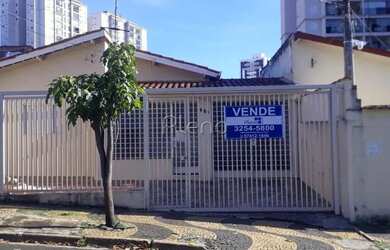 Imagem: A casa possui 2 Dormitórios, 1 Banheiro, 2 Vagas na garagem