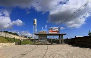 Imagem: O terreno possui 250m² de Área e Imóvel novo e está localizado